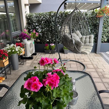 Paradise Swing Apartment София Экстерьер фото